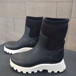 Hunter City Explorer Short Neoprene Boots Sz 6 Black Waterproof Lug Sole Rain